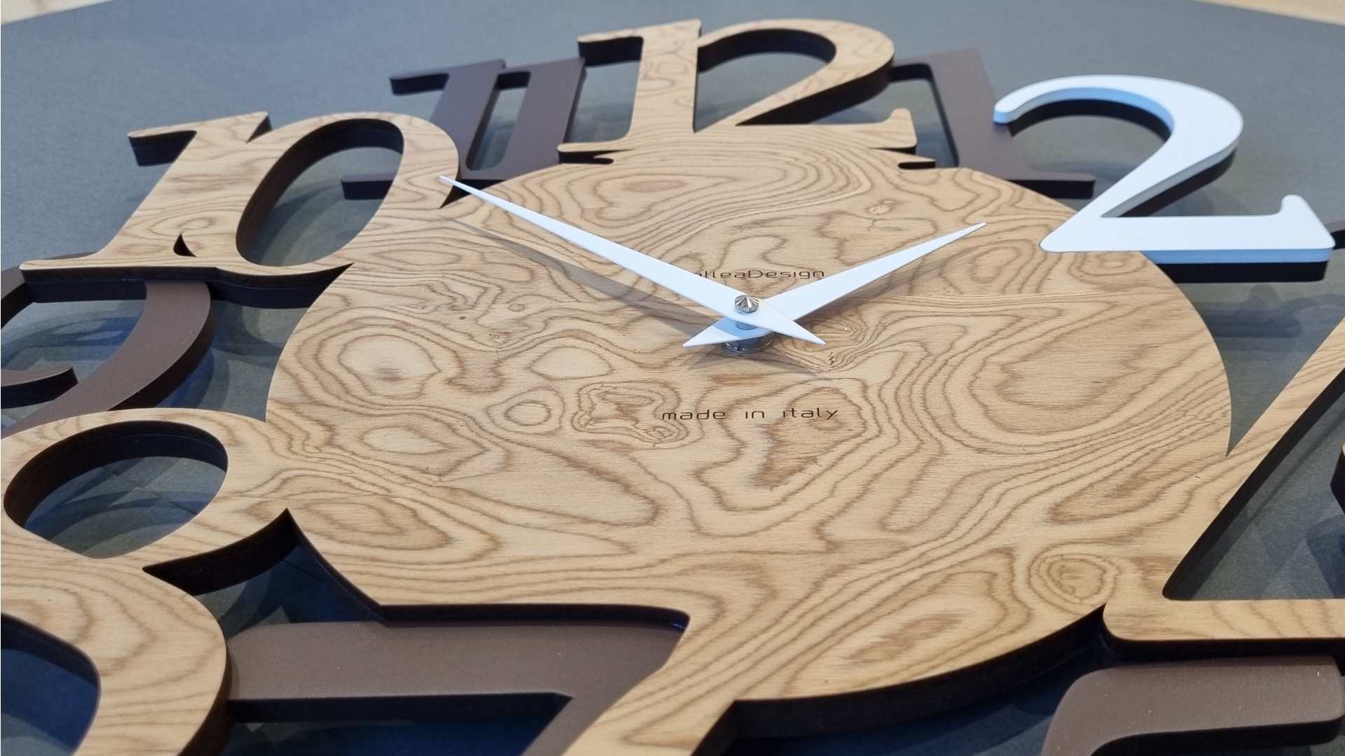 TIME AND DESIGN BECOME ONE